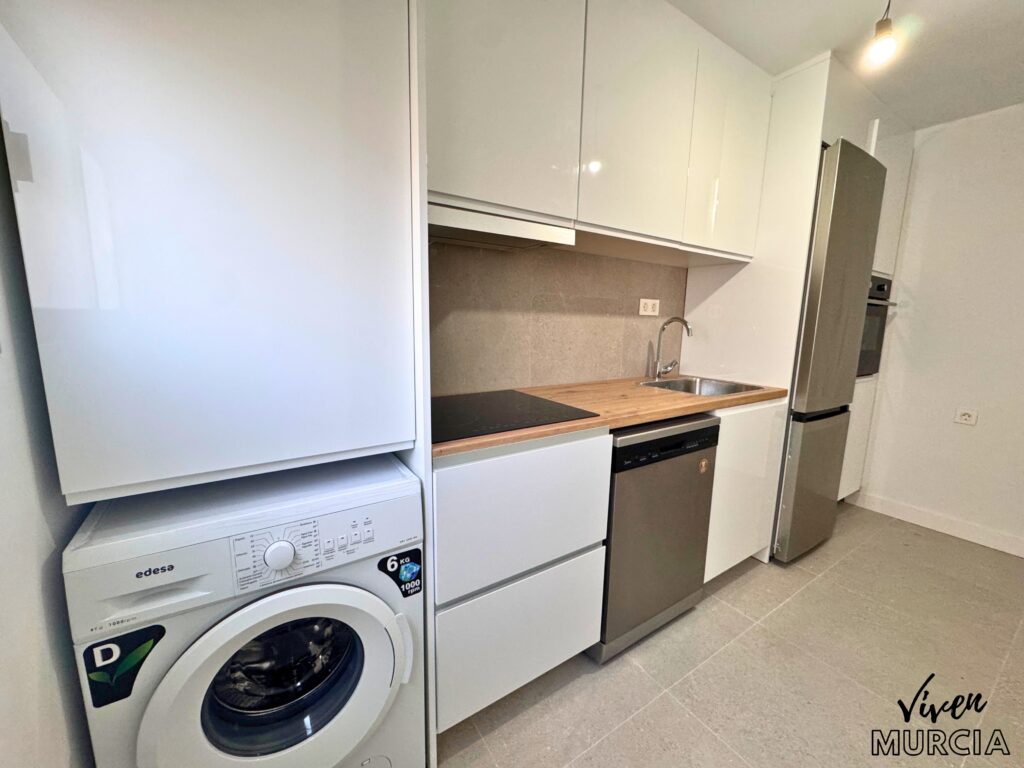 Piso en venta en Paseo Rosales